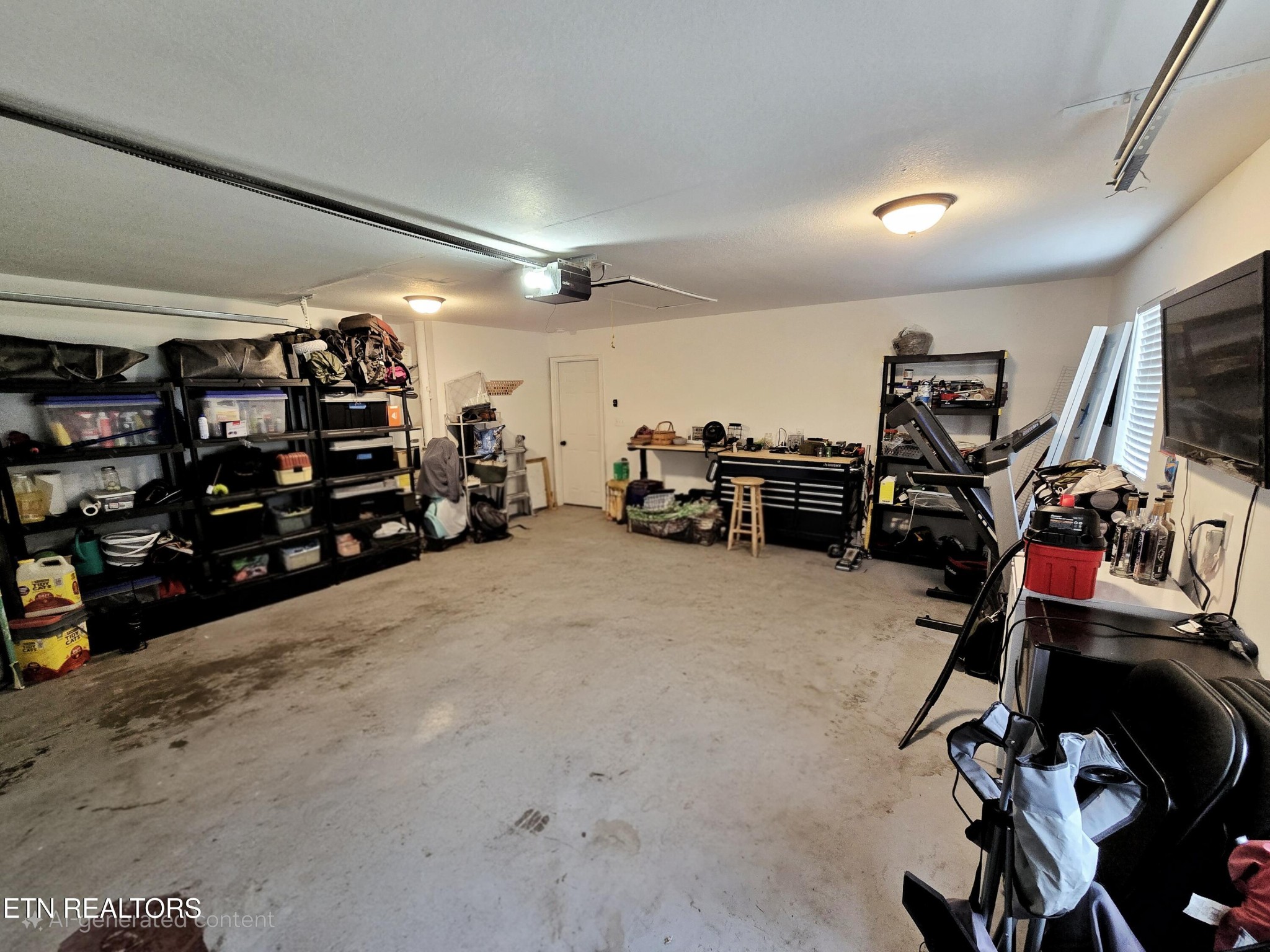 181 Sunset Road Clinton, TN 37716 - Photo 31 of 42 a view of a room with gym equipment