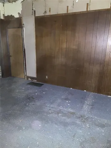 $18,000 | 2205 Grand Avenue, Granite City, IL 62040