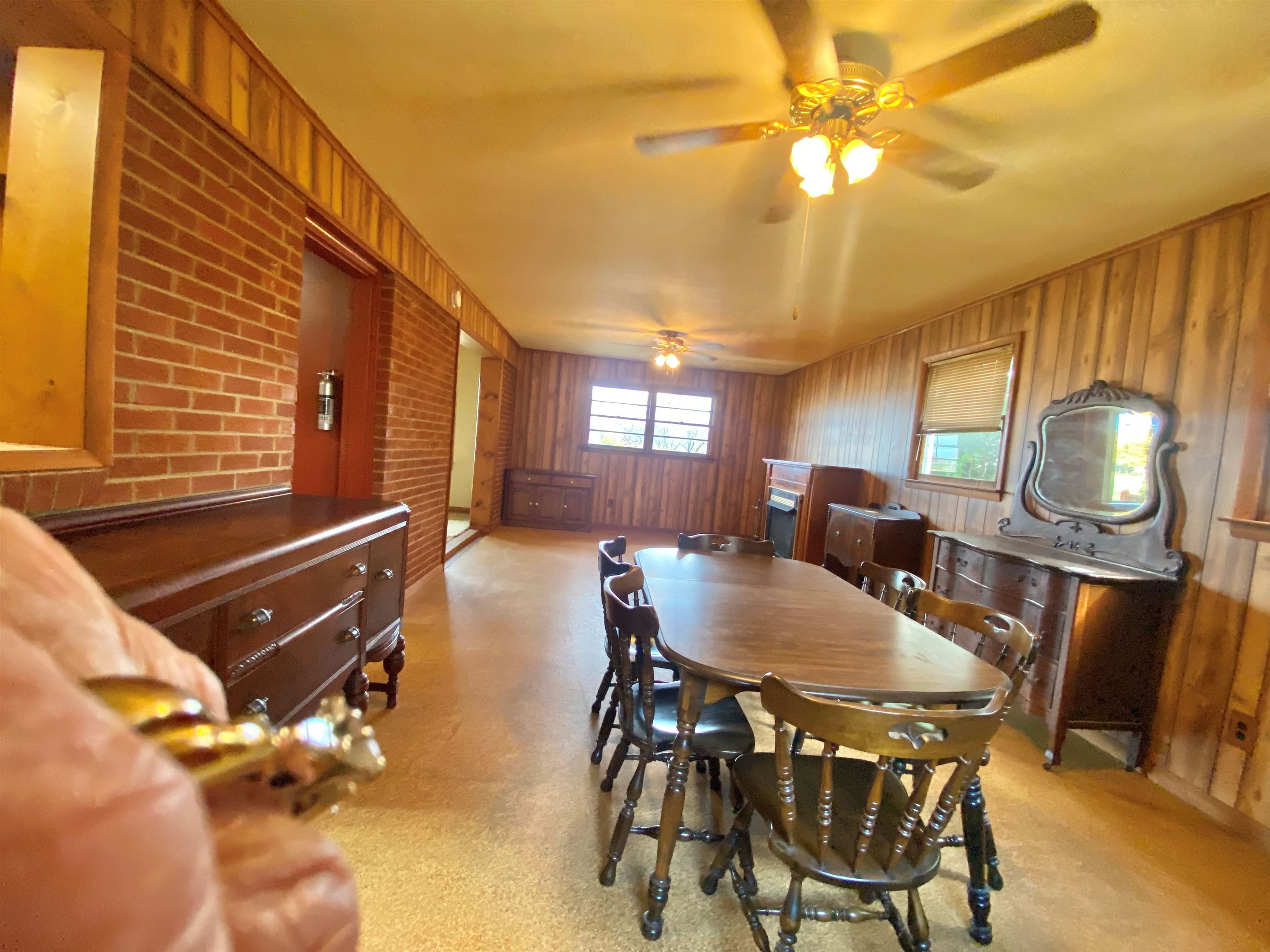 3297 River Road Elkton, VA 22827 - Photo 7 of 25 Gallery Image 7