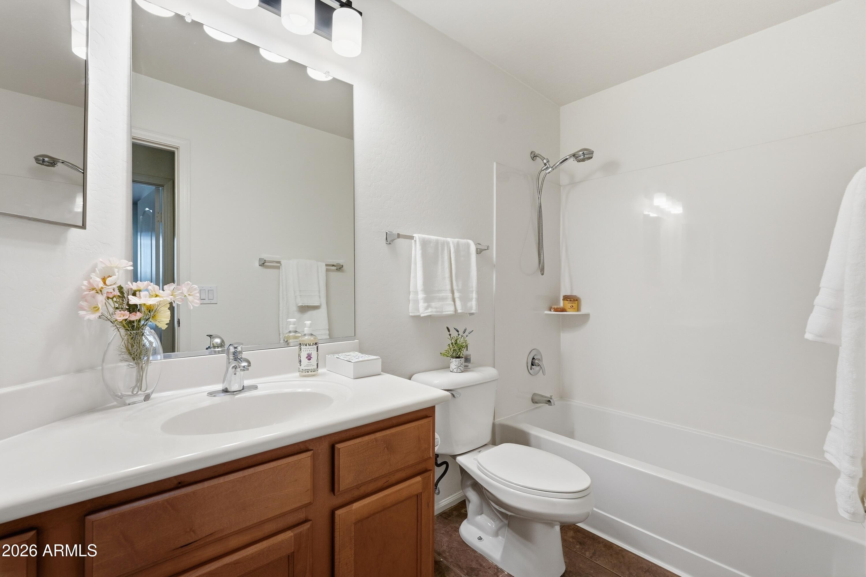 2956 East Shady Spring Trail Phoenix, AZ 85024 - Photo 22 of 37 Bathroom 2