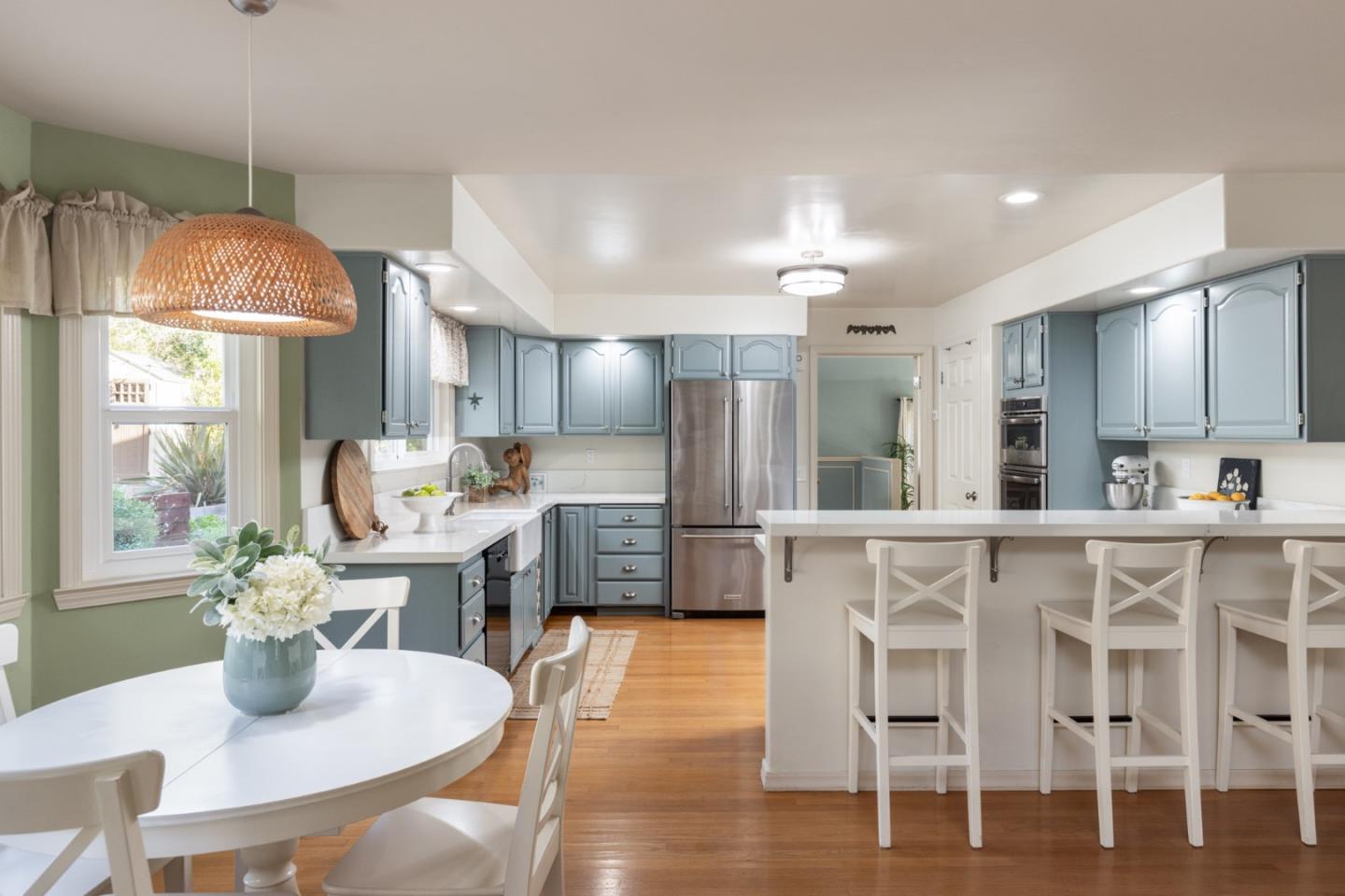 460 Dry Creek Road Monterey, CA 93940 - Photo 8 of 23 Gallery Image 8