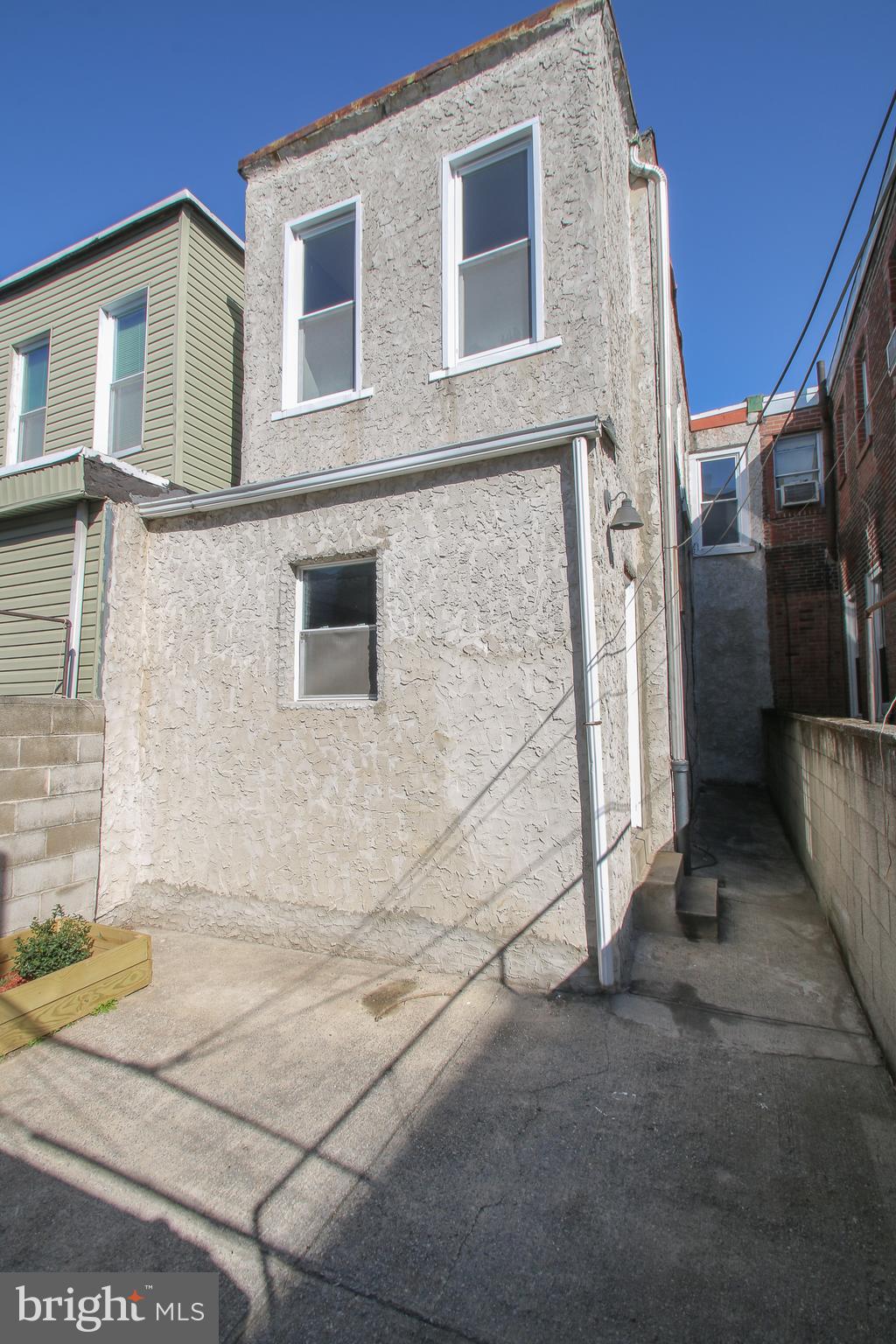2222 Tasker Street Philadelphia, PA 19145 - Photo 18 of 37 Gallery Image 18
