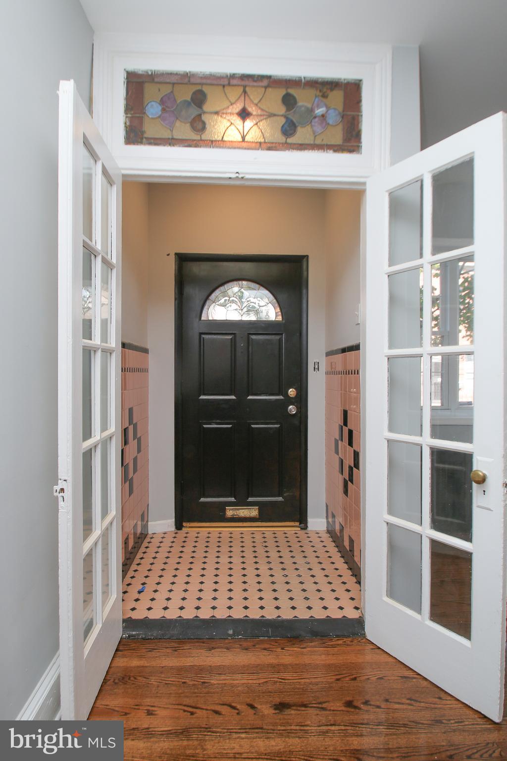 2222 Tasker Street Philadelphia, PA 19145 - Photo 5 of 37 Gallery Image 5