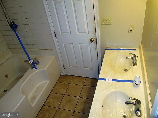 2962 Rainbow Road Dover, PA 17315 - Photo 17 of 18 Gallery Image 17