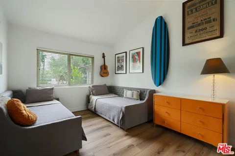 $1,650,000 | 22429 Bessemer Street, Woodland Hills, CA 91367