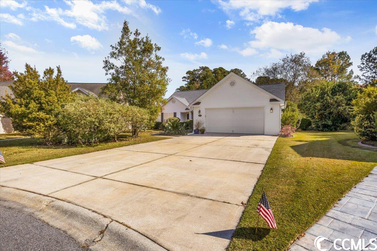 327 Chastain Court Murrells Inlet, SC 29576 - Photo 2 of 38