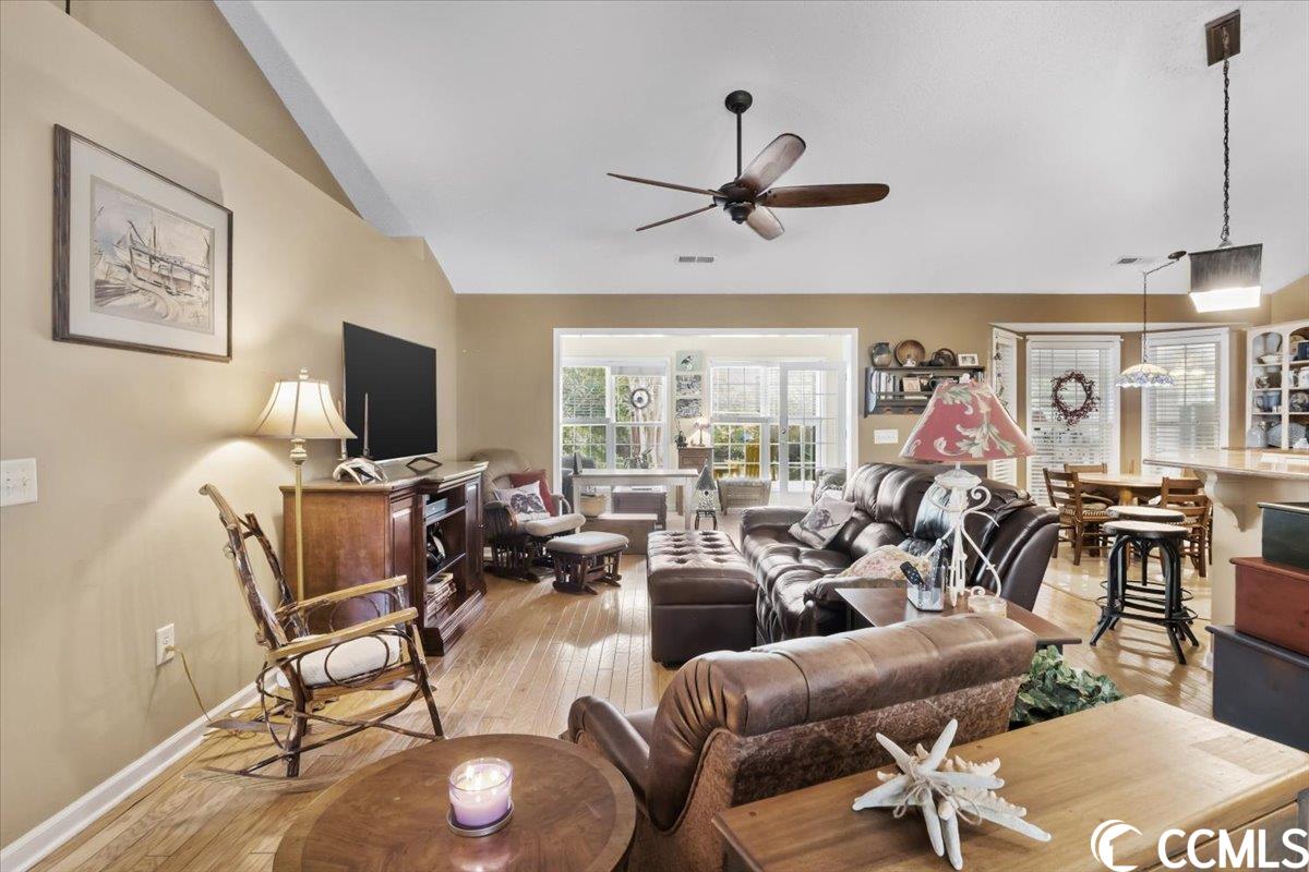 327 Chastain Court Murrells Inlet, SC 29576 - Photo 5 of 38