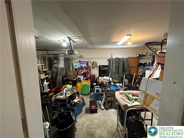 $299,900 | 352 Parker Trail, Albrightsville, PA 18210