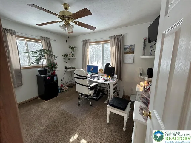 $299,900 | 352 Parker Trail, Albrightsville, PA 18210