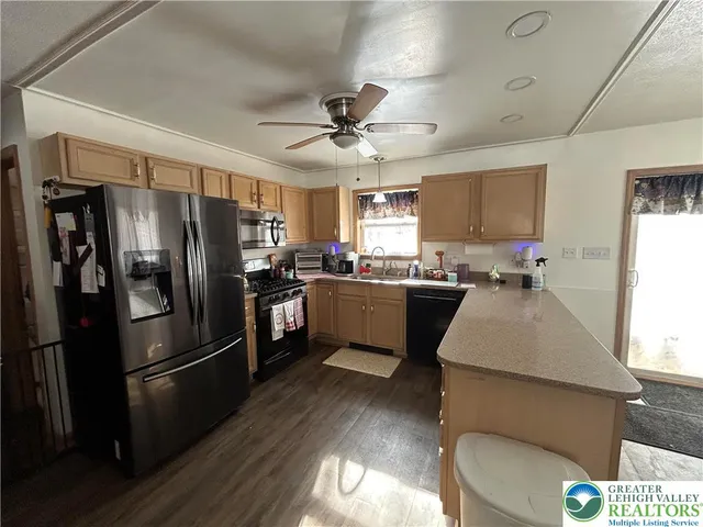 $299,900 | 352 Parker Trail, Albrightsville, PA 18210