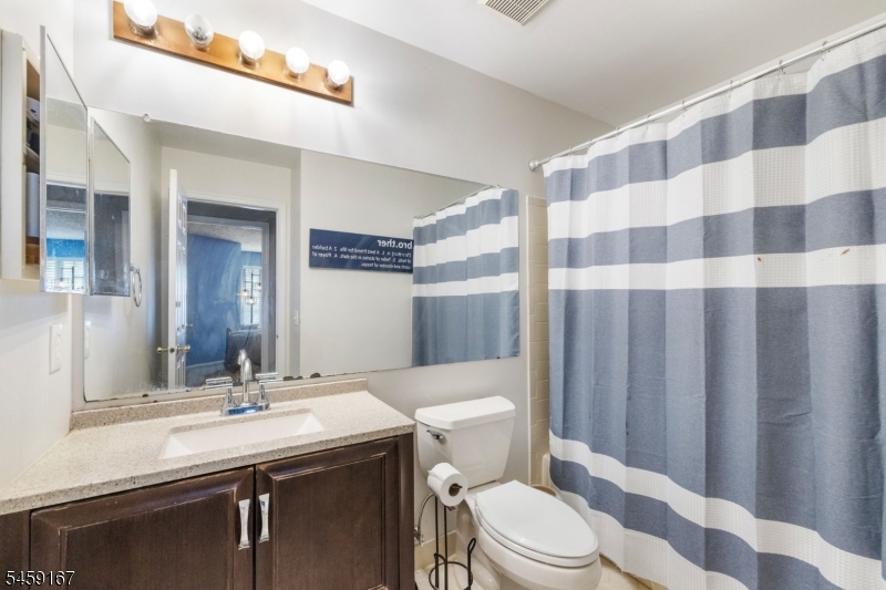 1293 Paddington Road Mahwah, NJ 07430 - Photo 17 of 28 Gallery Image 17