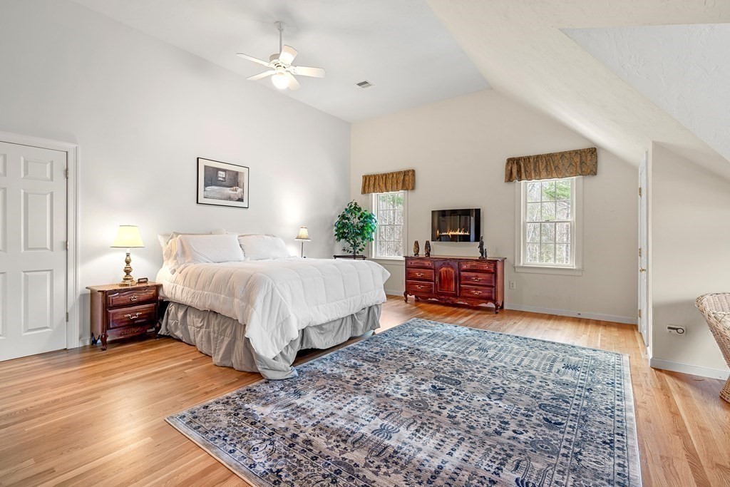 269 Pepperell Road Groton, MA 01450 - Photo 19 of 37