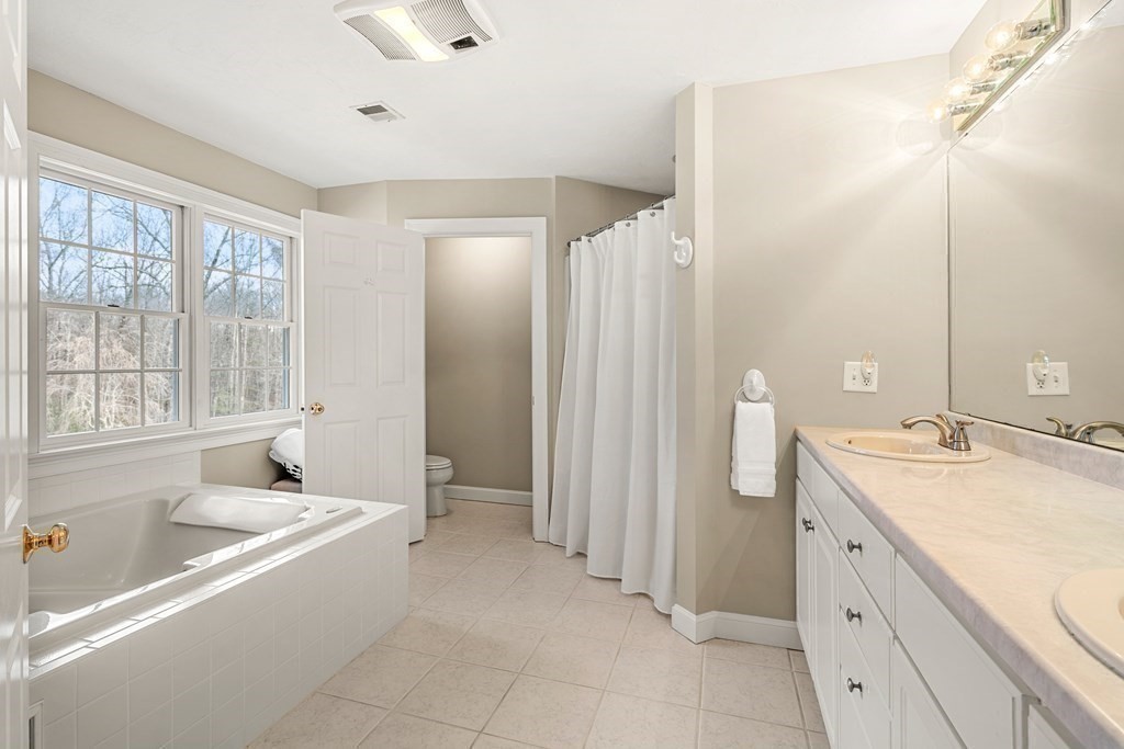 269 Pepperell Road Groton, MA 01450 - Photo 22 of 37