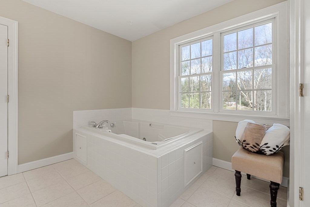 269 Pepperell Road Groton, MA 01450 - Photo 23 of 37