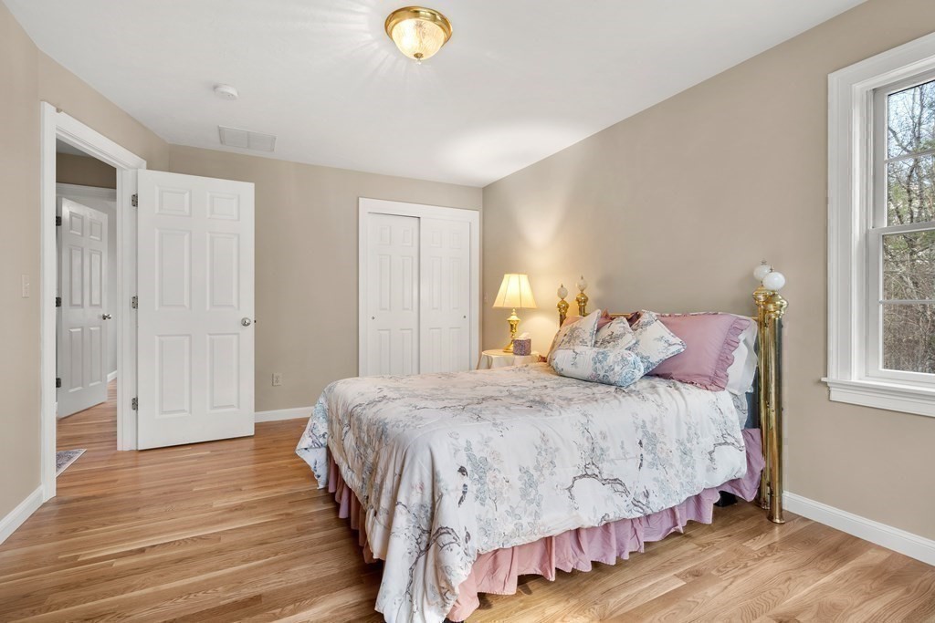 269 Pepperell Road Groton, MA 01450 - Photo 25 of 37