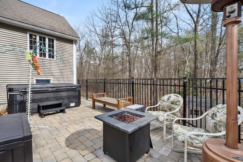 269 Pepperell Road Groton, MA 01450 - Photo 32 of 37