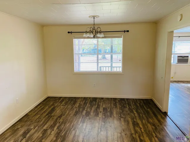 $1,300 | 45026 Fontenot Road, St. Amant, LA 70774