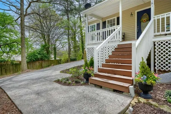 $319,900 | 181 Bishop Road Northwest, Cartersville, GA 30121