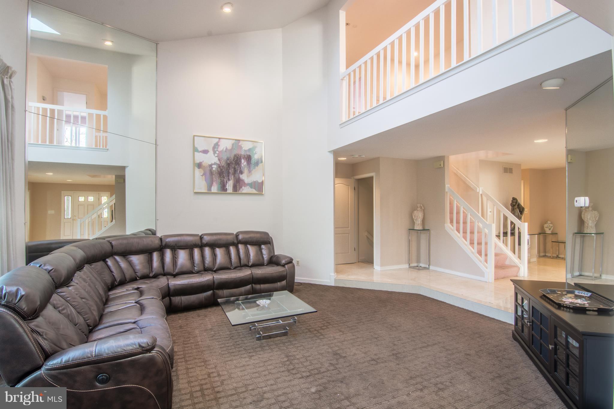 6911 Diana Road Baltimore, MD 21209 - Photo 5 of 30 Living Room with 2 story ceiling & overlook