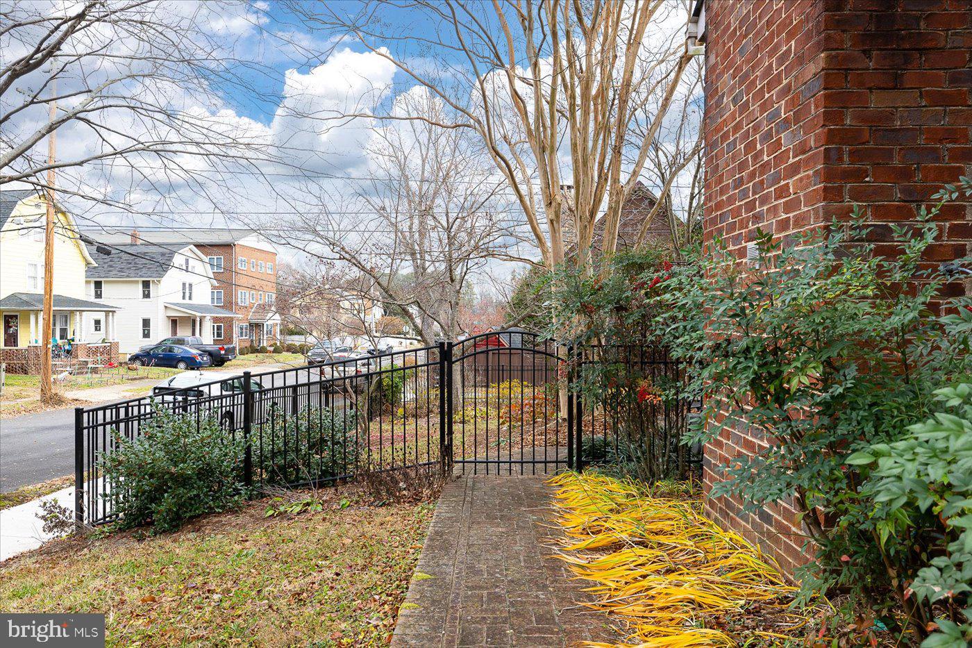 1315 Sunken Road Fredericksburg, VA 22401 - Photo 7 of 83 Fenced rear yard