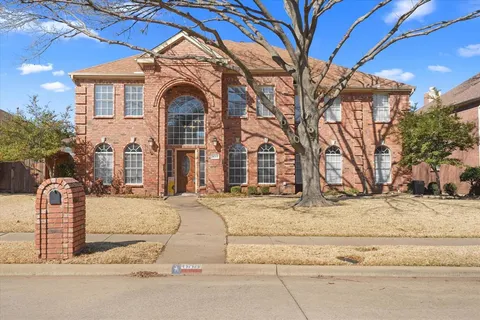 $699,999 | 633 Mossycup Oak Drive, Plano, TX 75025