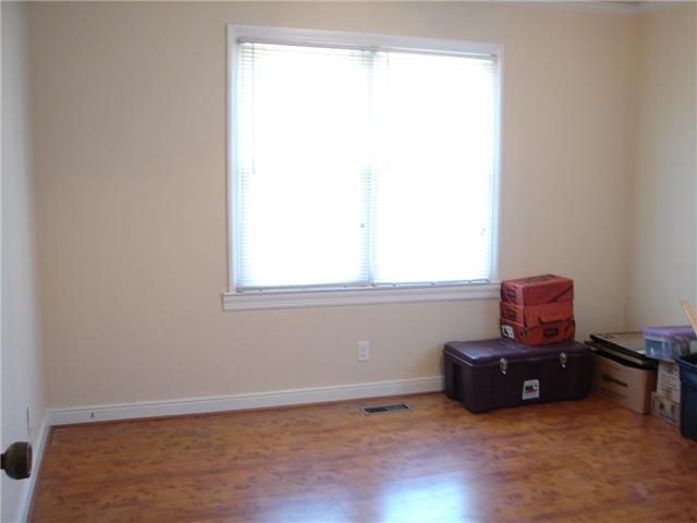 898 Mt Vernon Road Bethpage, TN 37022 - Photo 6 of 9 Third bedroom