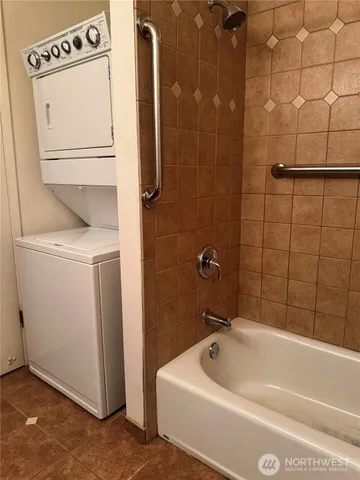 $1,275,000 | 259 South 156th Street, Unit 14, Burien, WA 98148