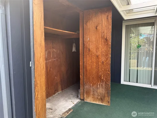 $1,275,000 | 259 South 156th Street, Unit 14, Burien, WA 98148