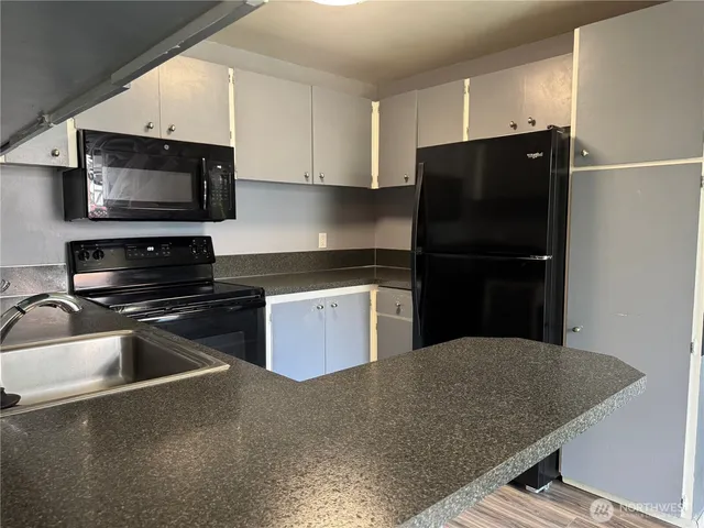 $1,275,000 | 259 South 156th Street, Unit 14, Burien, WA 98148