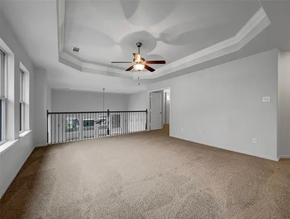 $450,000 | 632 Kickapoo Court, Webster, TX 77598