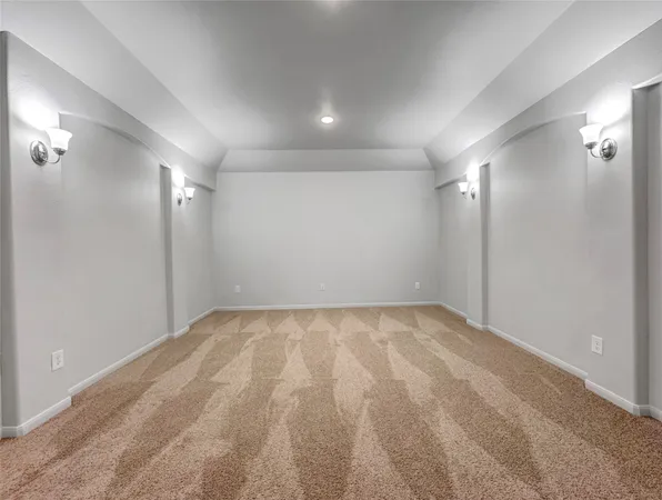 $450,000 | 632 Kickapoo Court, Webster, TX 77598