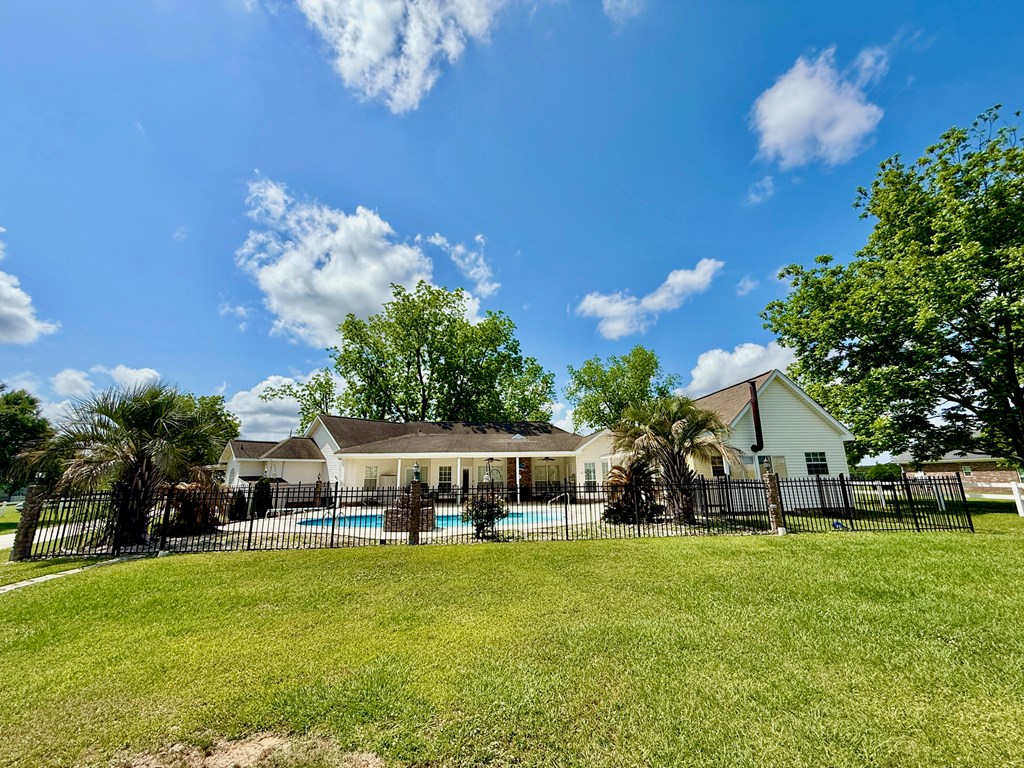 374 Smith Road Dothan, AL 36301 - Photo 7 of 34