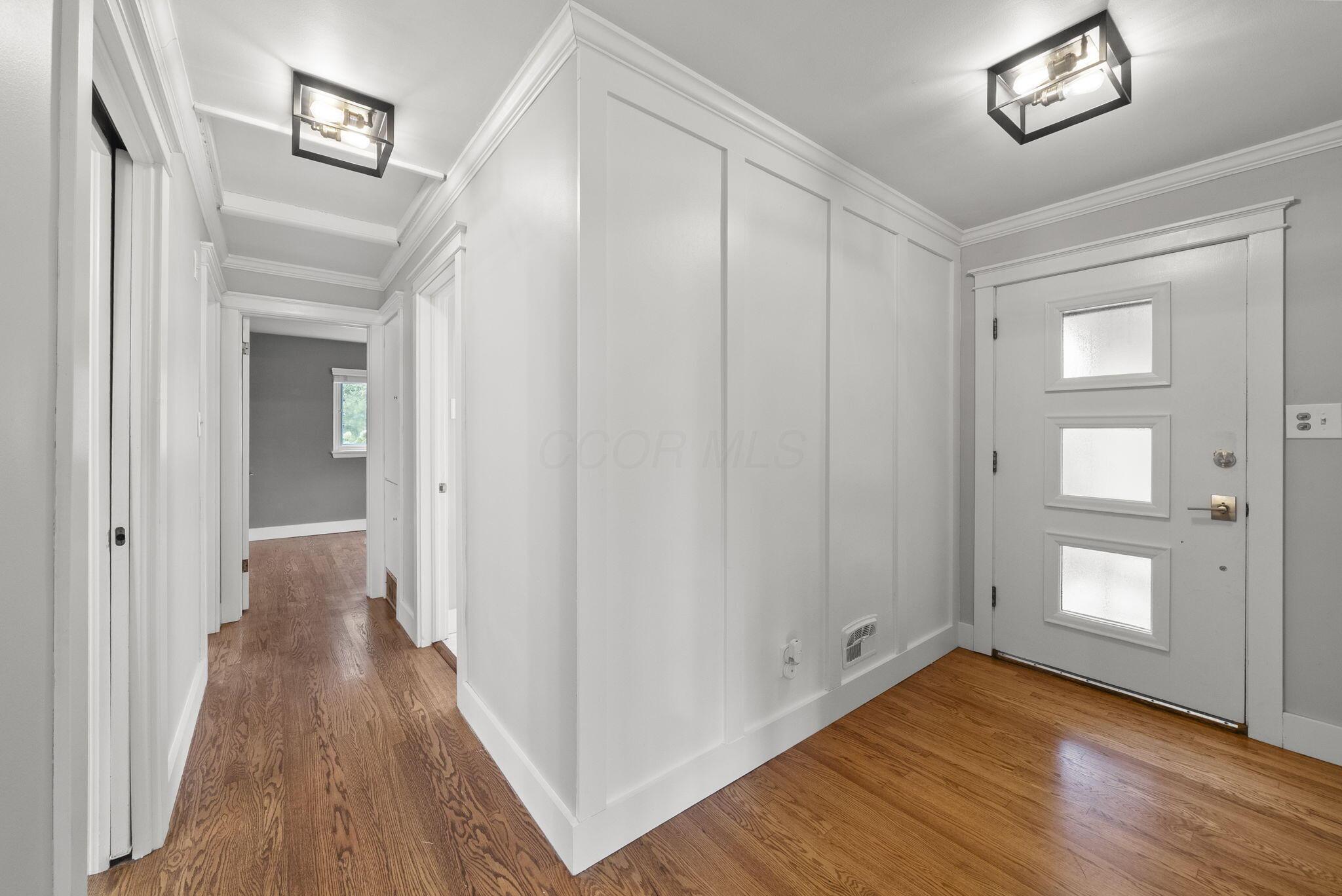1991 Milden Road Columbus, OH 43221 - Photo 6 of 70 35-web-or-mls-DSC06699