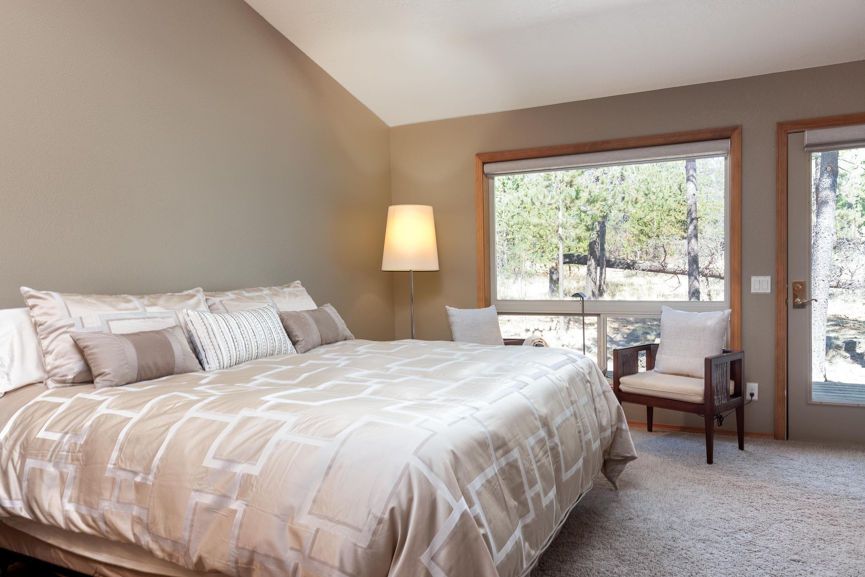 18206 Oregon Loop Sunriver, OR 97707 - Photo 10 of 30 34 Oregon Loop-7
