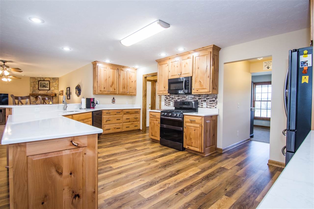 9421 Cherry Grove Road Linville, VA 22834 - Photo 5 of 59 Gallery Image 5