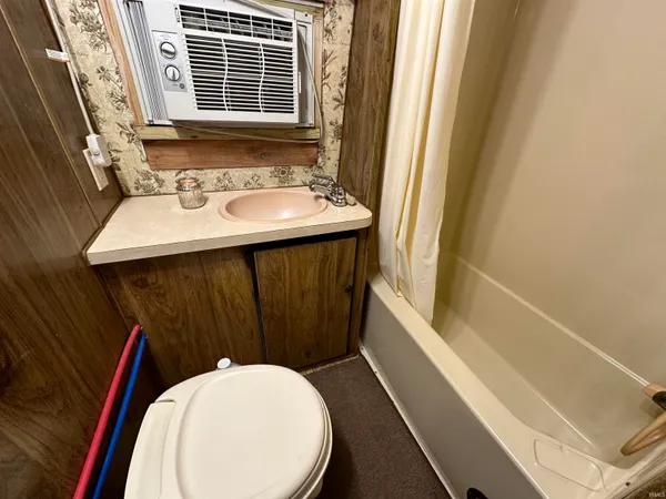 $39,900 | 2905 Dillard Road, Birdseye, IN 47513