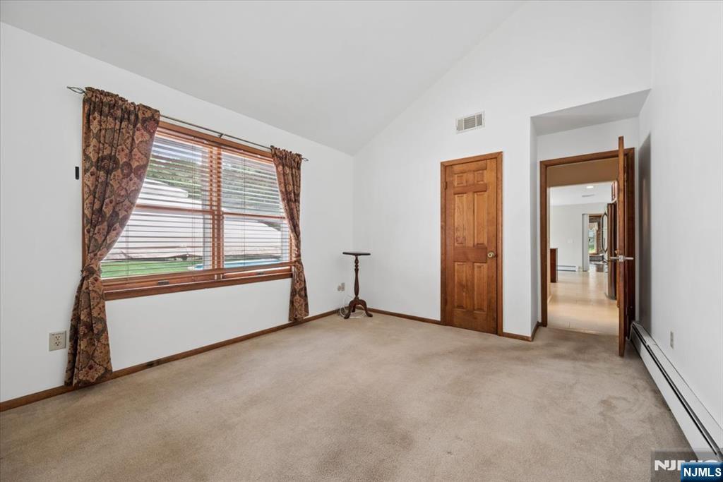 5 Glen Ridge Drive Long Valley, NJ 07853 - Photo 17 of 40
