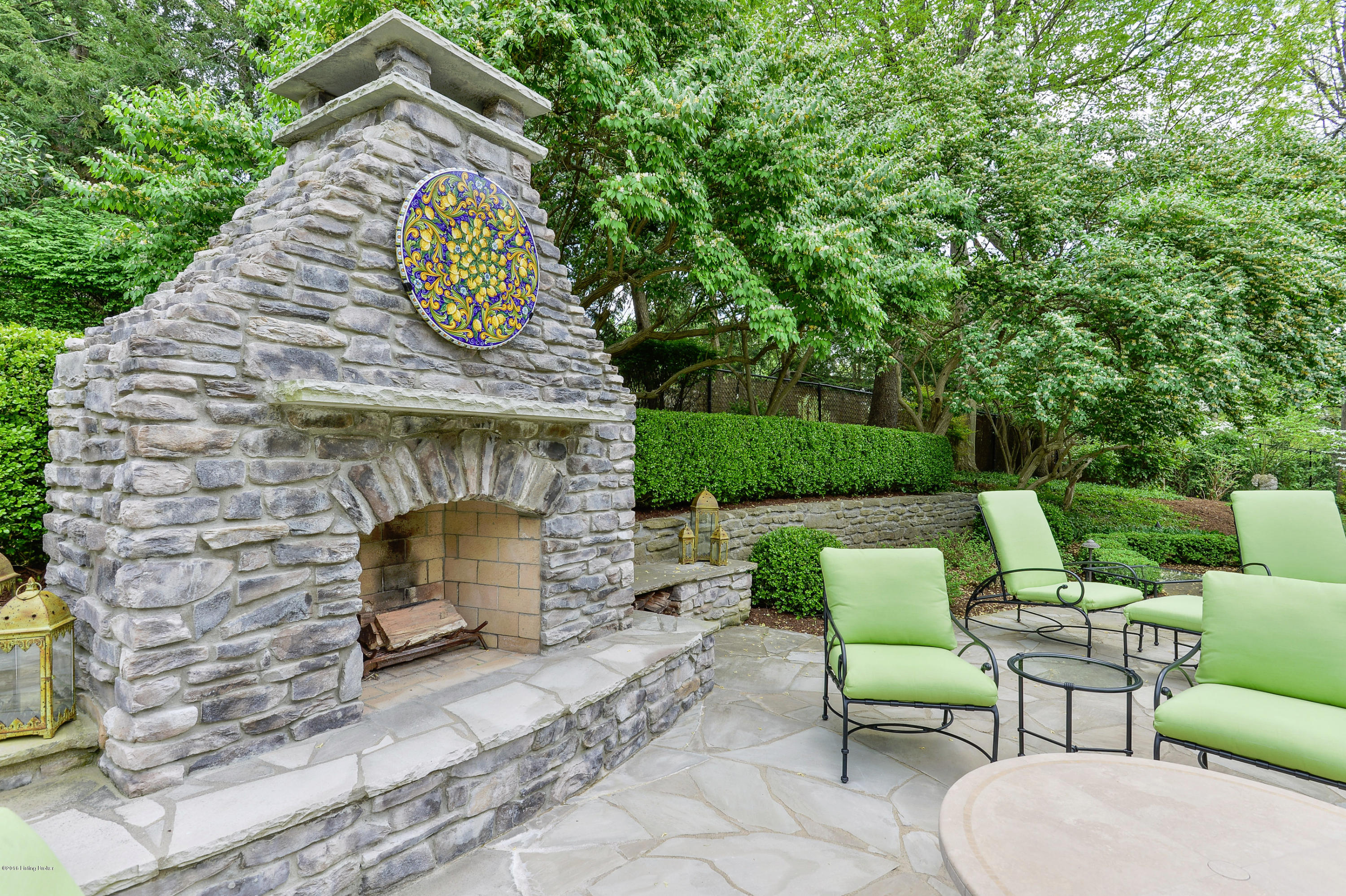 391 Mockingbird Valley Road Louisville, KY 40207 - Photo 53 of 62 17 LSIR 20160426