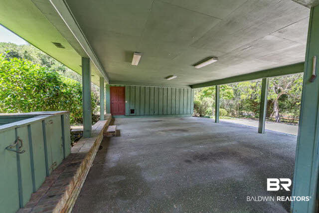 9119 Mosley Road Fairhope, AL 36532 - Photo 16 of 41 Carport