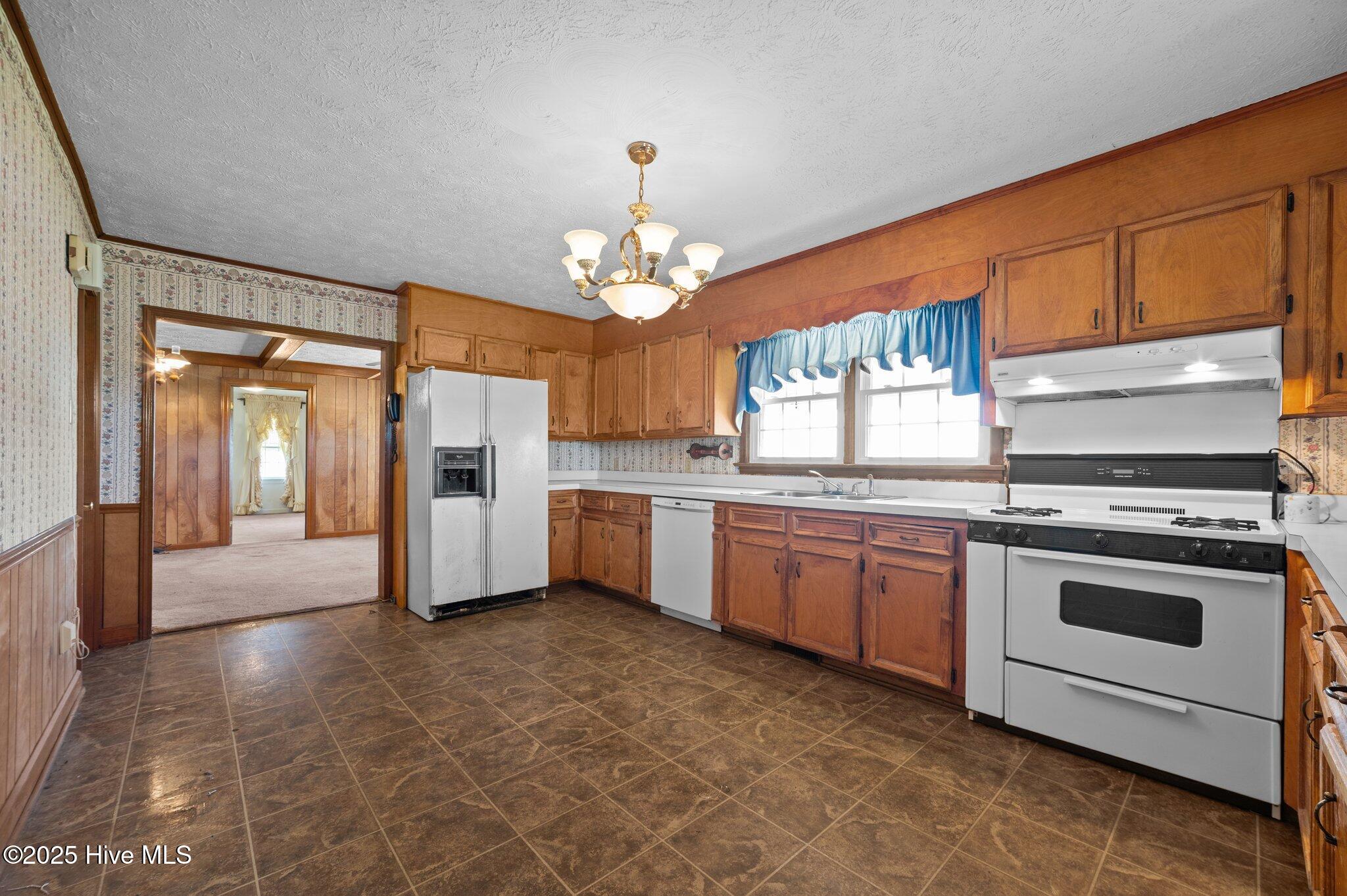 439 Vine Swamp Road Kinston, NC 28504 - Photo 19 of 46 22-web-or-mls-LHV_7653