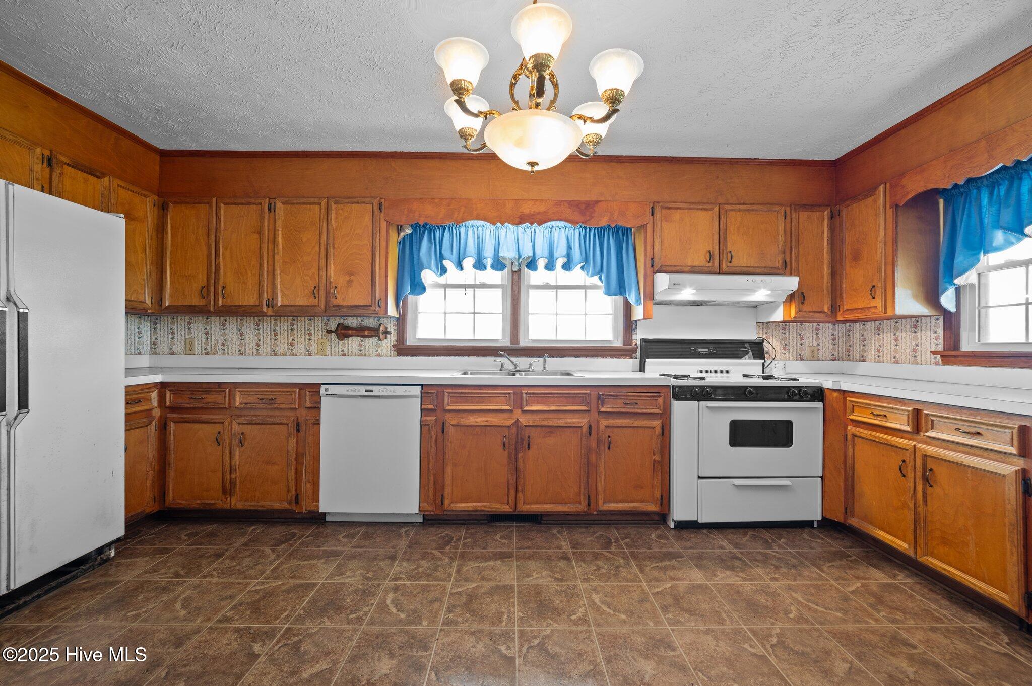 439 Vine Swamp Road Kinston, NC 28504 - Photo 23 of 46 21-web-or-mls-LHV_7650