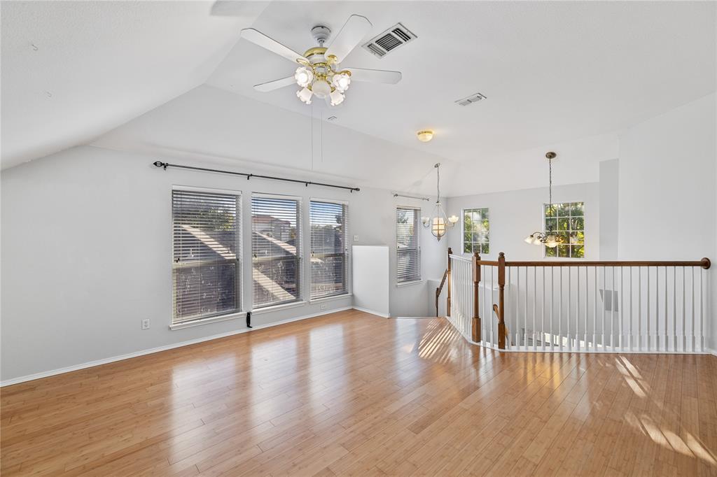 809 Slaughter Lane Euless, TX 76040 - Photo 19 of 29