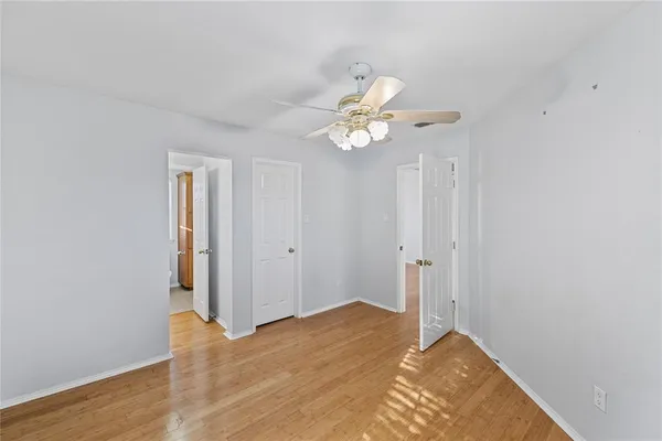 $2,500 | 809 Slaughter Lane, Euless, TX 76040