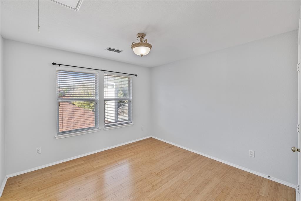 809 Slaughter Lane Euless, TX 76040 - Photo 25 of 29