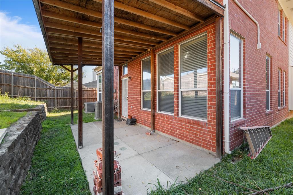 809 Slaughter Lane Euless, TX 76040 - Photo 28 of 29