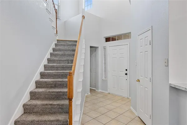 $2,500 | 809 Slaughter Lane, Euless, TX 76040