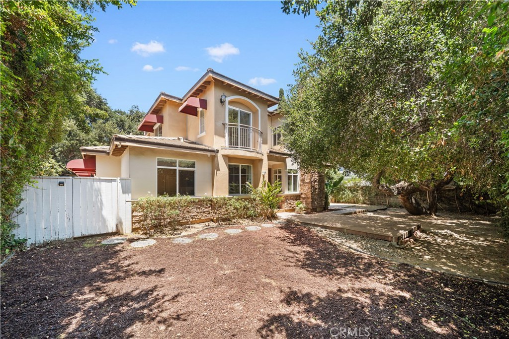 2438 Oneida Street, Unit D Pasadena, CA 91107 - Photo 44 of 45