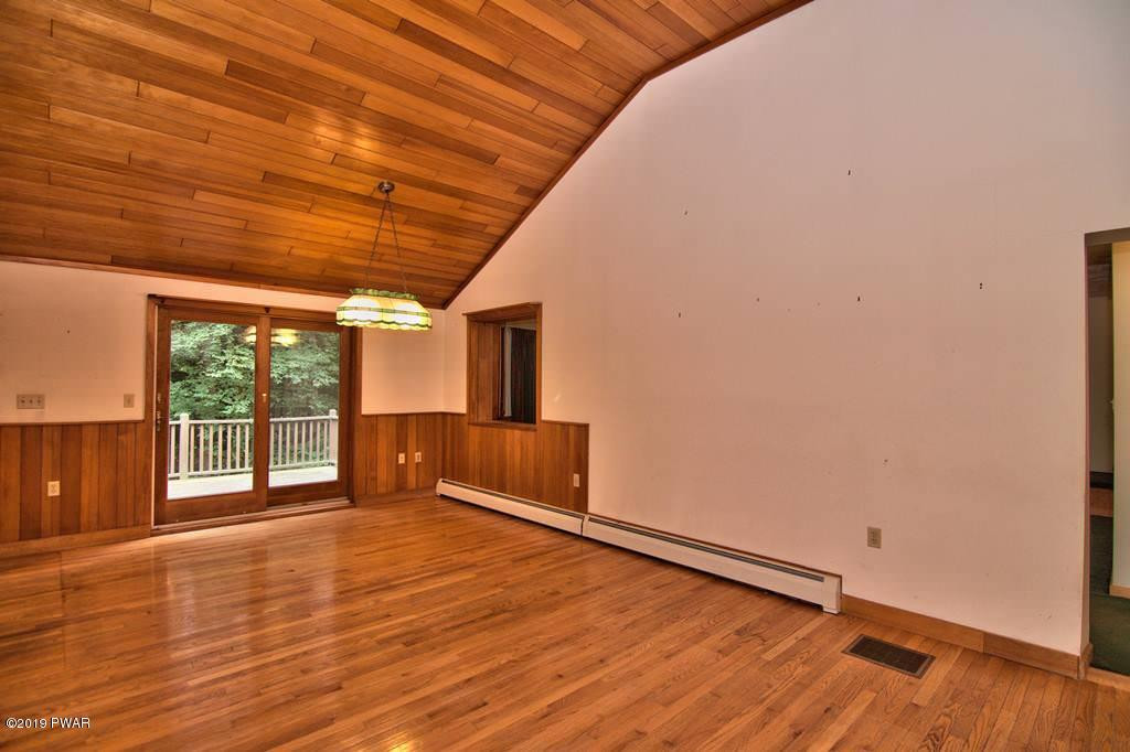 891 South Preston Road Lakewood, PA 18439 - Photo 10 of 42 Dining Room
