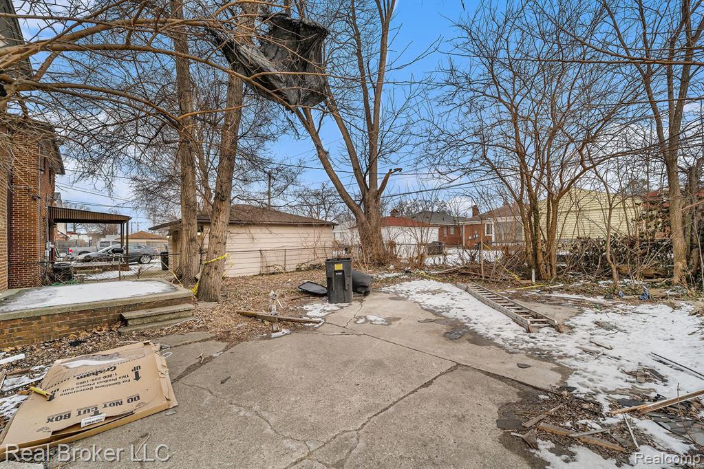 19946 Greenfield Road Detroit, MI 48235 - Photo 19 of 25