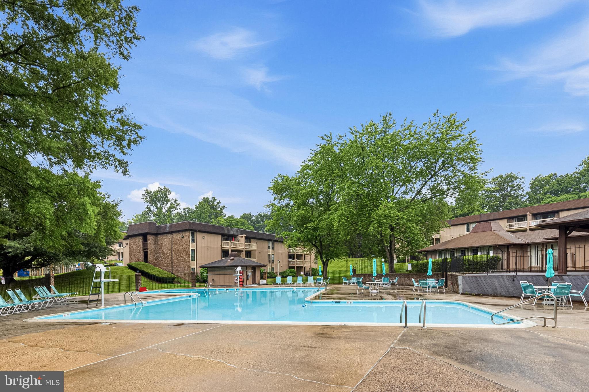 5816 Royal Ridge Drive, Unit L Springfield, VA 22152 - Photo 26 of 26 Community Pool